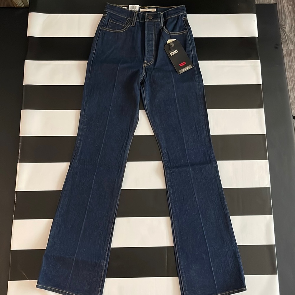 PREMIUM LEVIS RIBCAGE BOOTCUT  (PRICE FIRM)